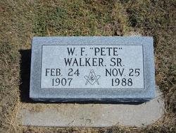 WALKER Walter F 1907-1988 grave.jpg